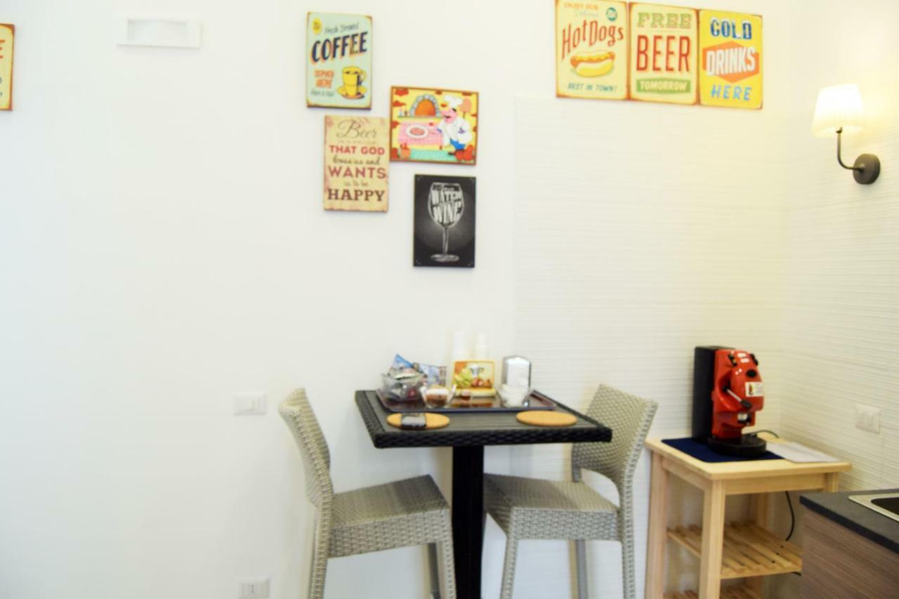 Domus San Biagio 14 Acomodação com café da manhã Nápoles Exterior foto